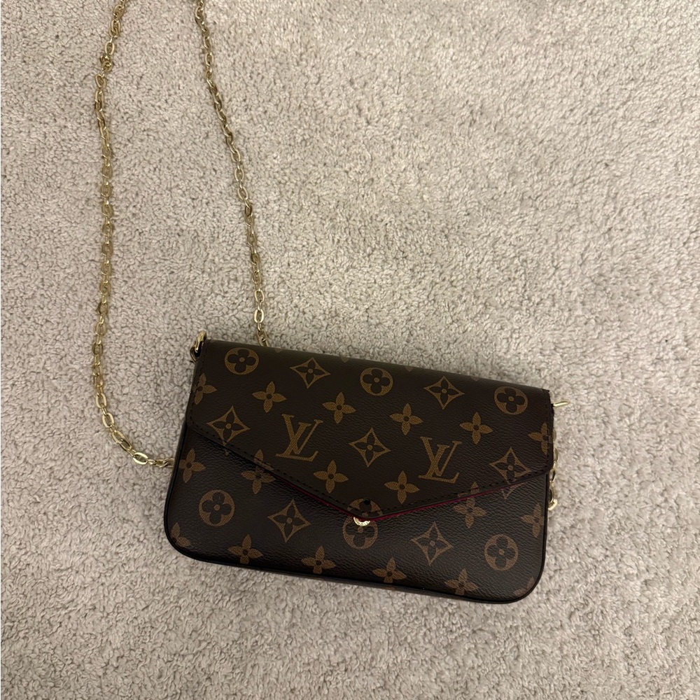 Designer inspired purse